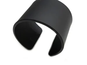crna mat top zapestnica TinaDesign